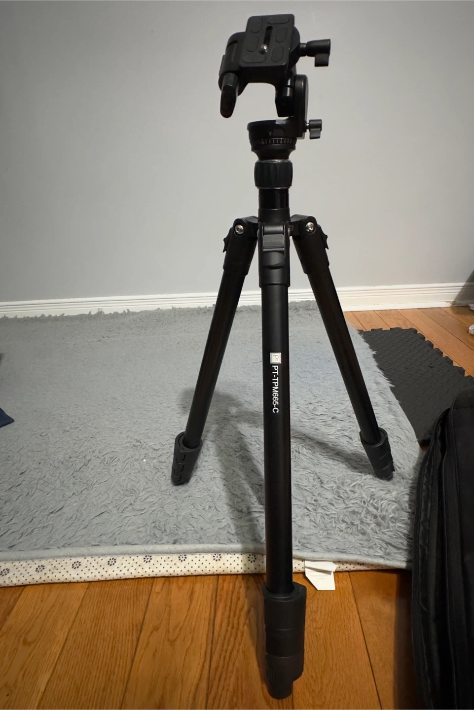 PHC-MPB65C 2-in-1 tripod and monopod combo