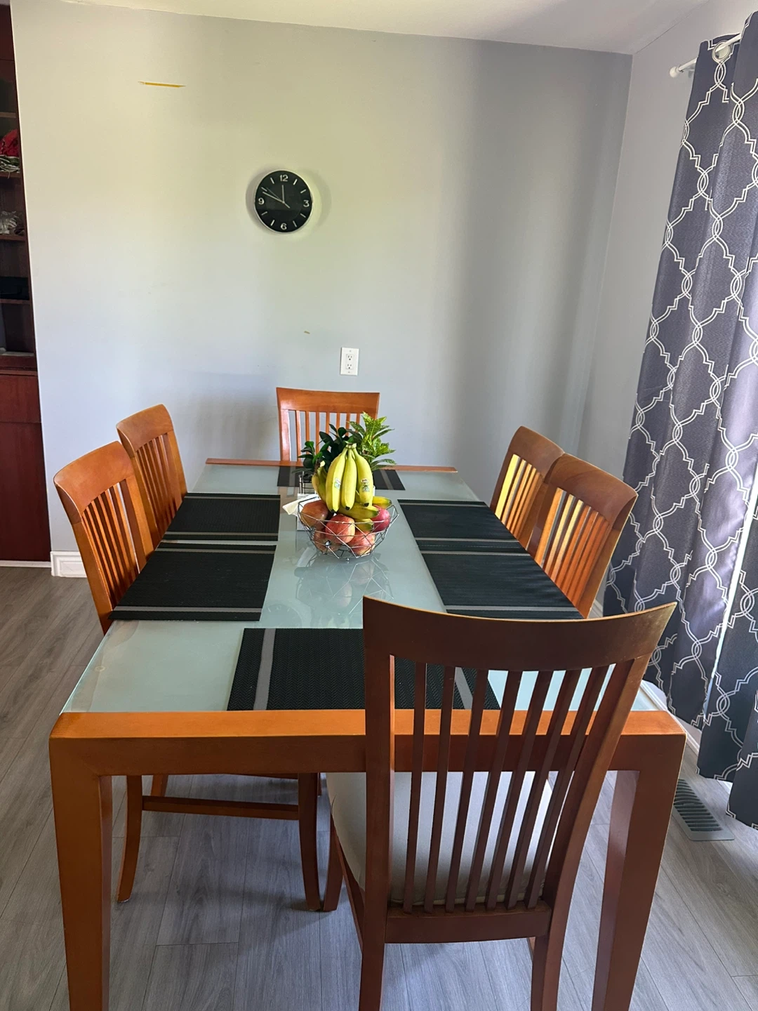 Dinning table with 6 chairs - photo 3