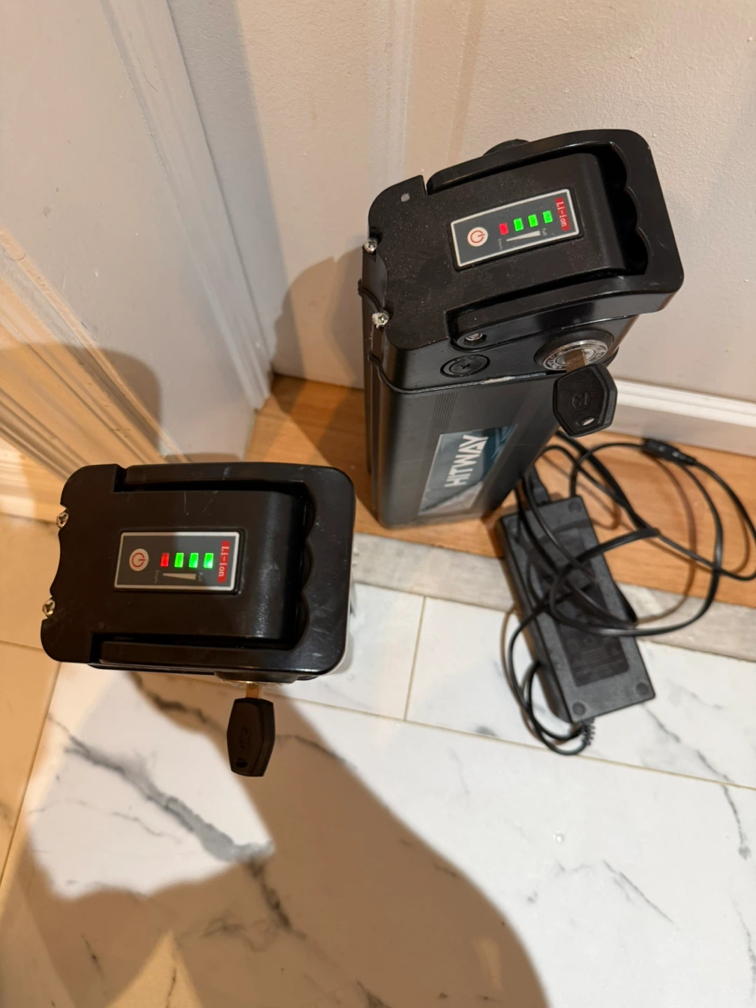 HITWAY E-bike Batteries with Charger - photo 2