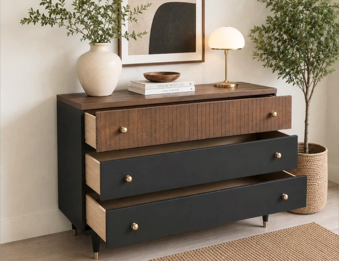 ✨Gibbard Mahogany Dresser/Fluted Detail✨ - photo 4