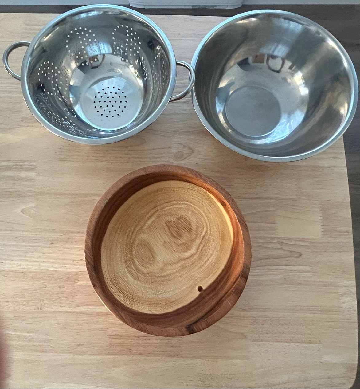1 Wooden Bowl & 2 Stainless Steel Bowls/Colander