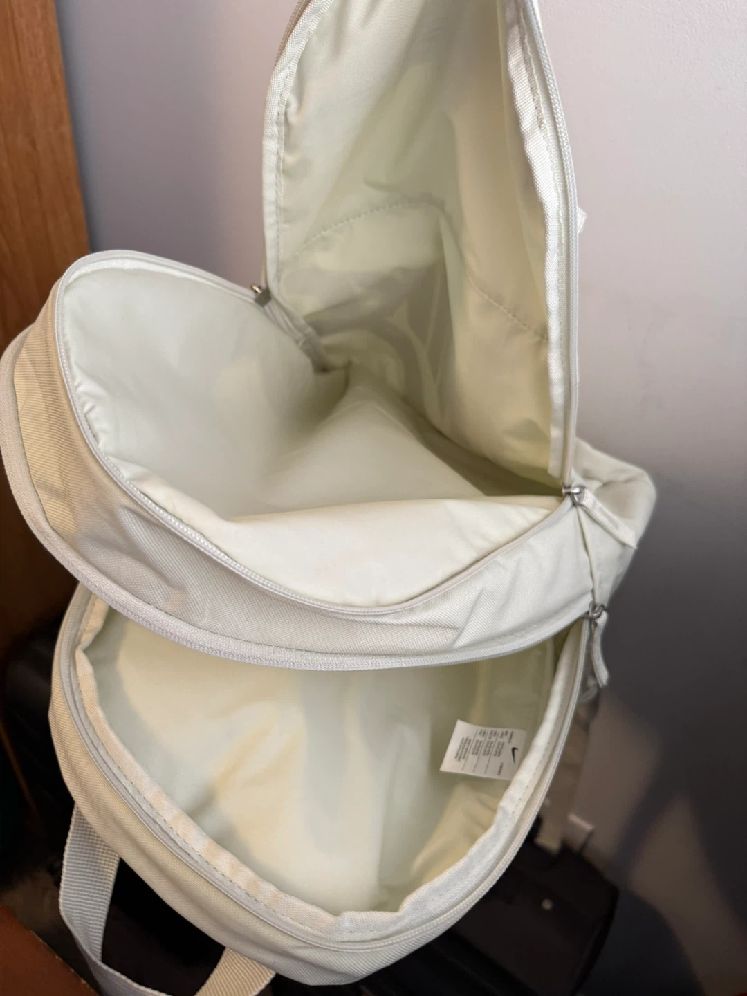 White Nike Backpack - photo 3