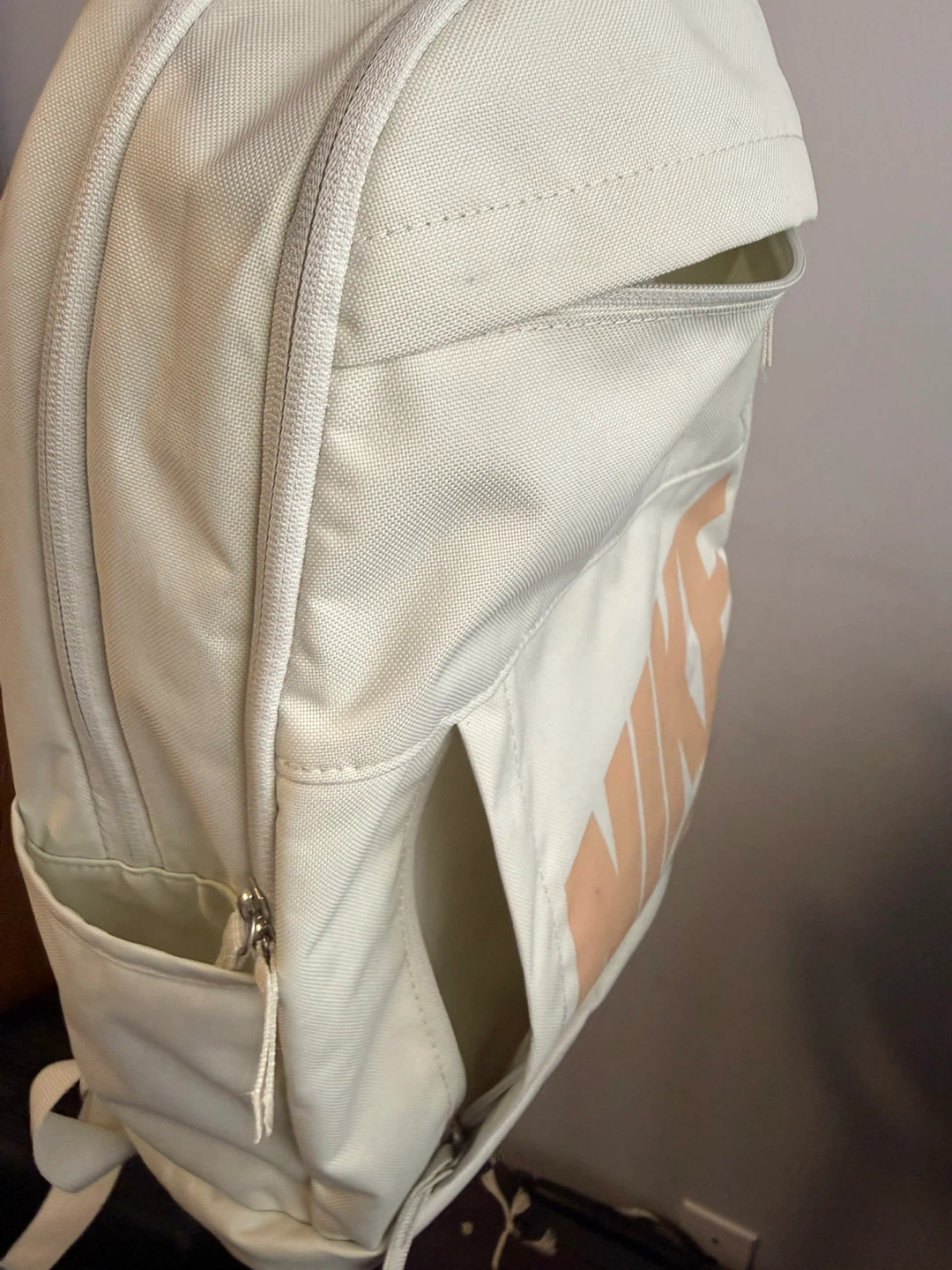 White Nike Backpack - photo 4