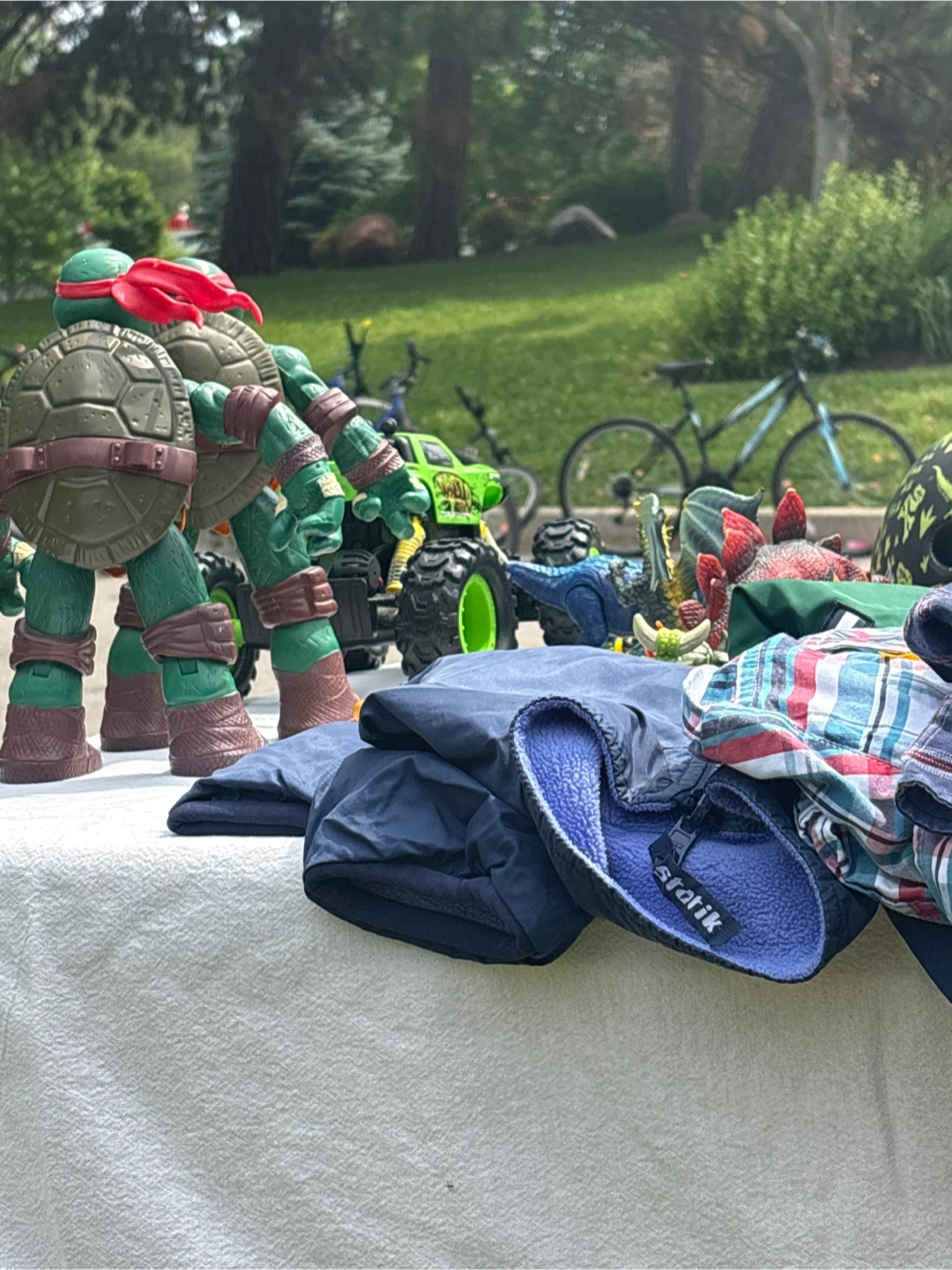 Garage sale 1360 york mills rd - photo 2