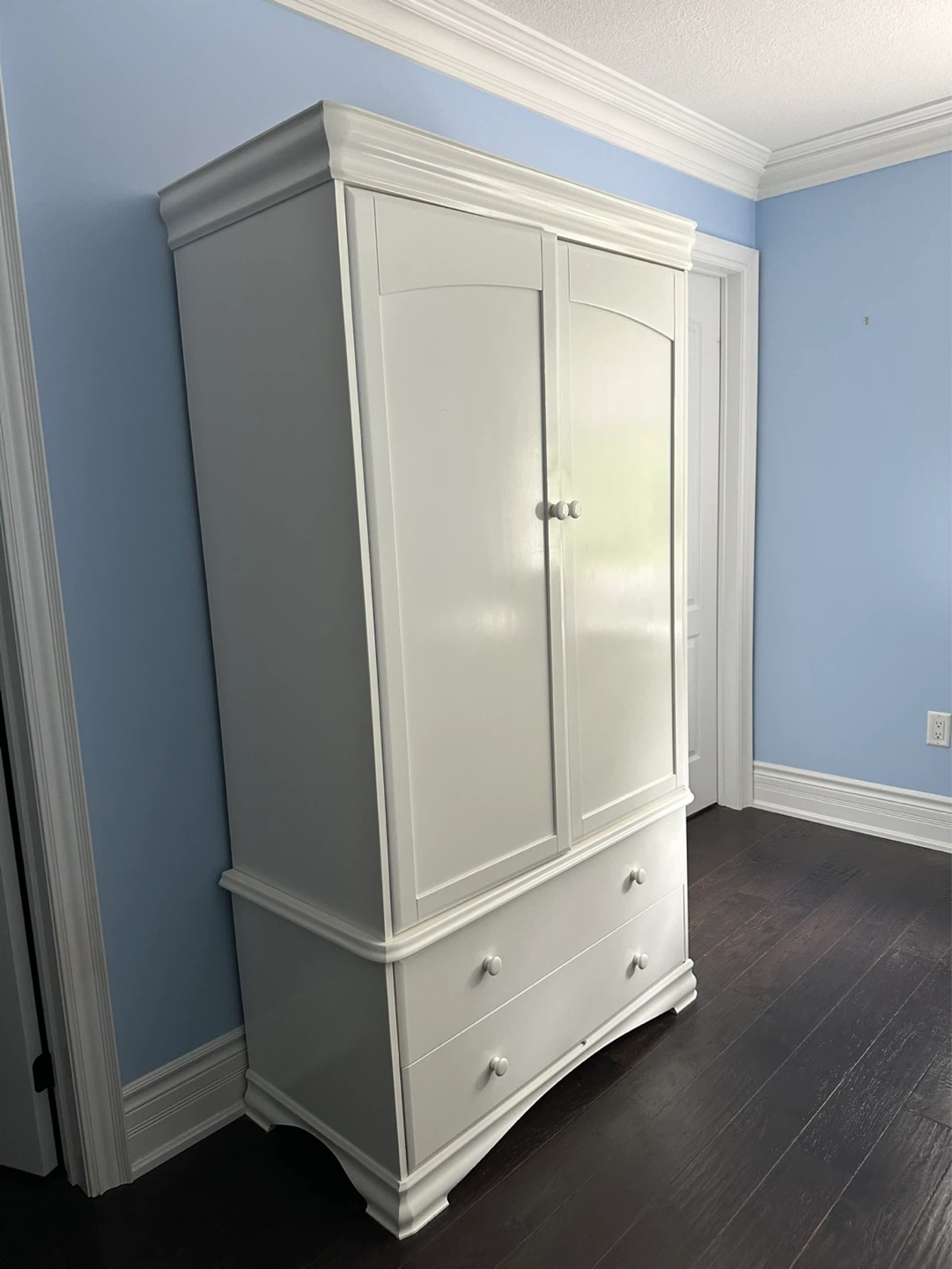 Twin Bed Frame & Wardrobe Set - Solid Wood - Excellent Condition - photo 2