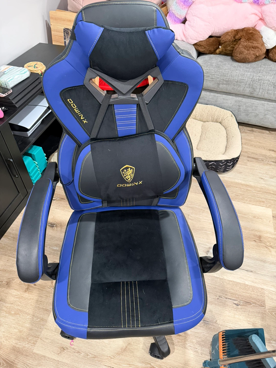 Dowinx Gaming Chair with Footrest - Blue & Black - photo 3