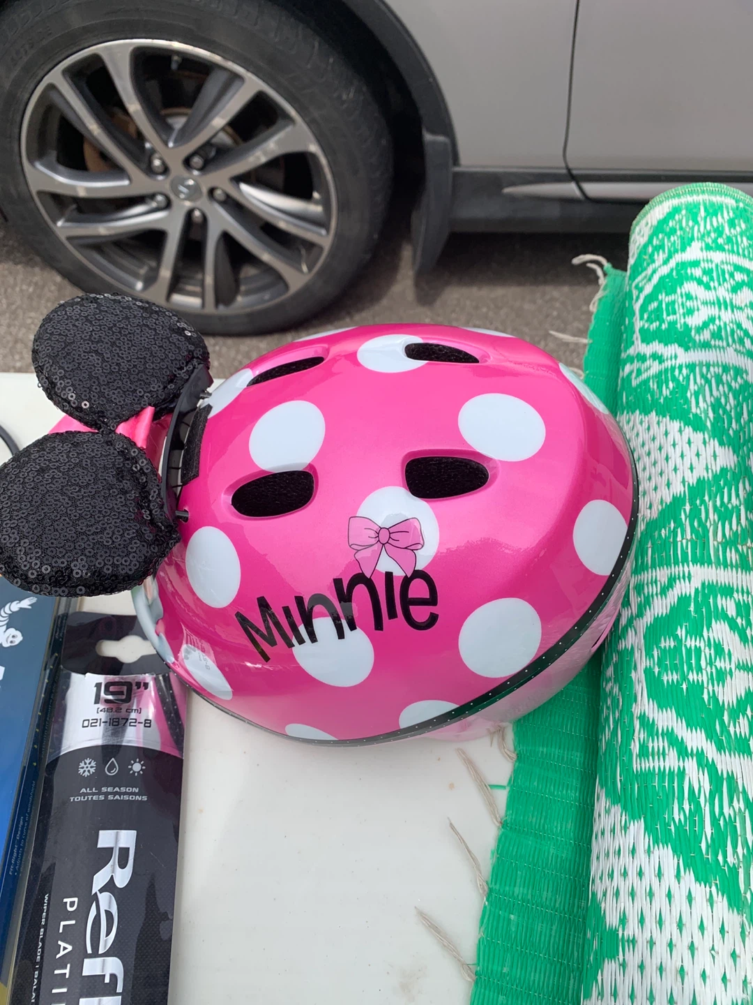 Disney Minnie Mouse Pink Polka Dot Bike Helmet