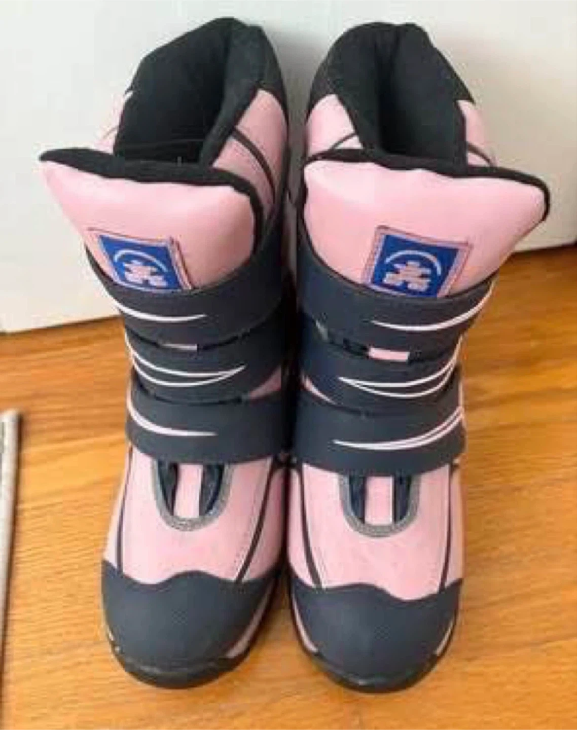 3 pairs of boots (All size 6) (All FREE) - photo 5