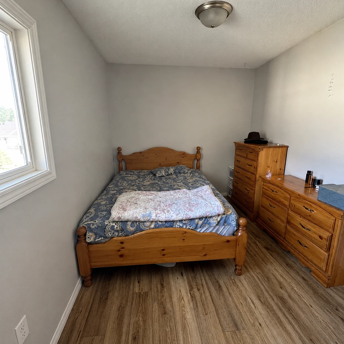 Wooden Bed Frame with mattress - photo 2