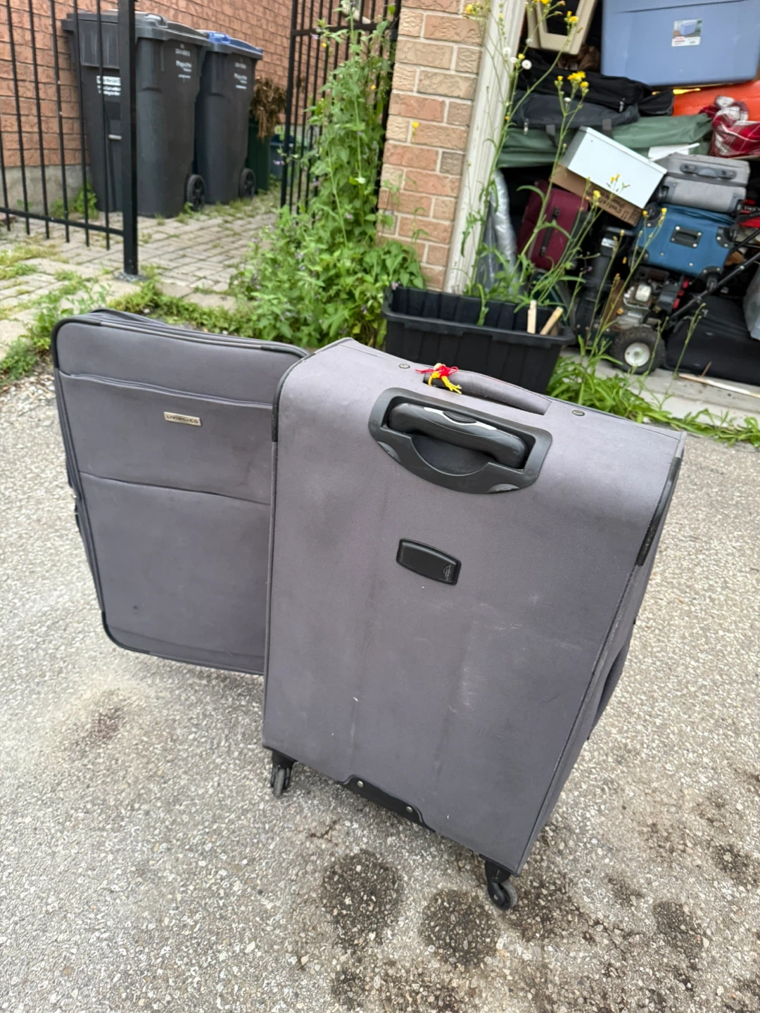 Large Grey Travel Suitcase - photo 2