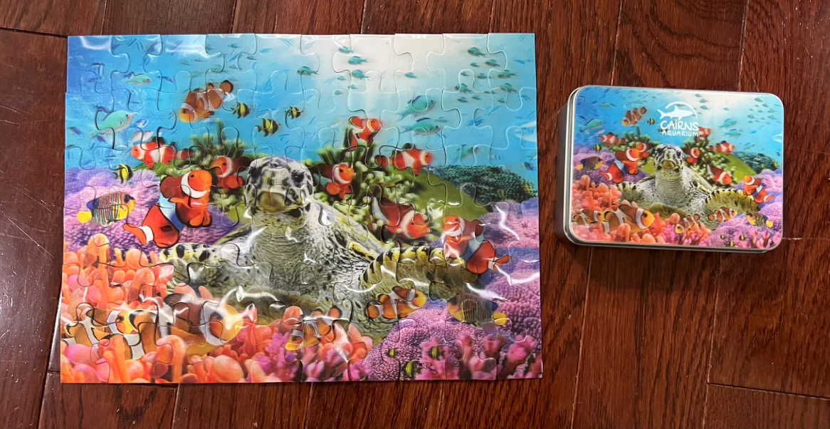 Cairns Aquarium Jigsaw Puzzle with Tin