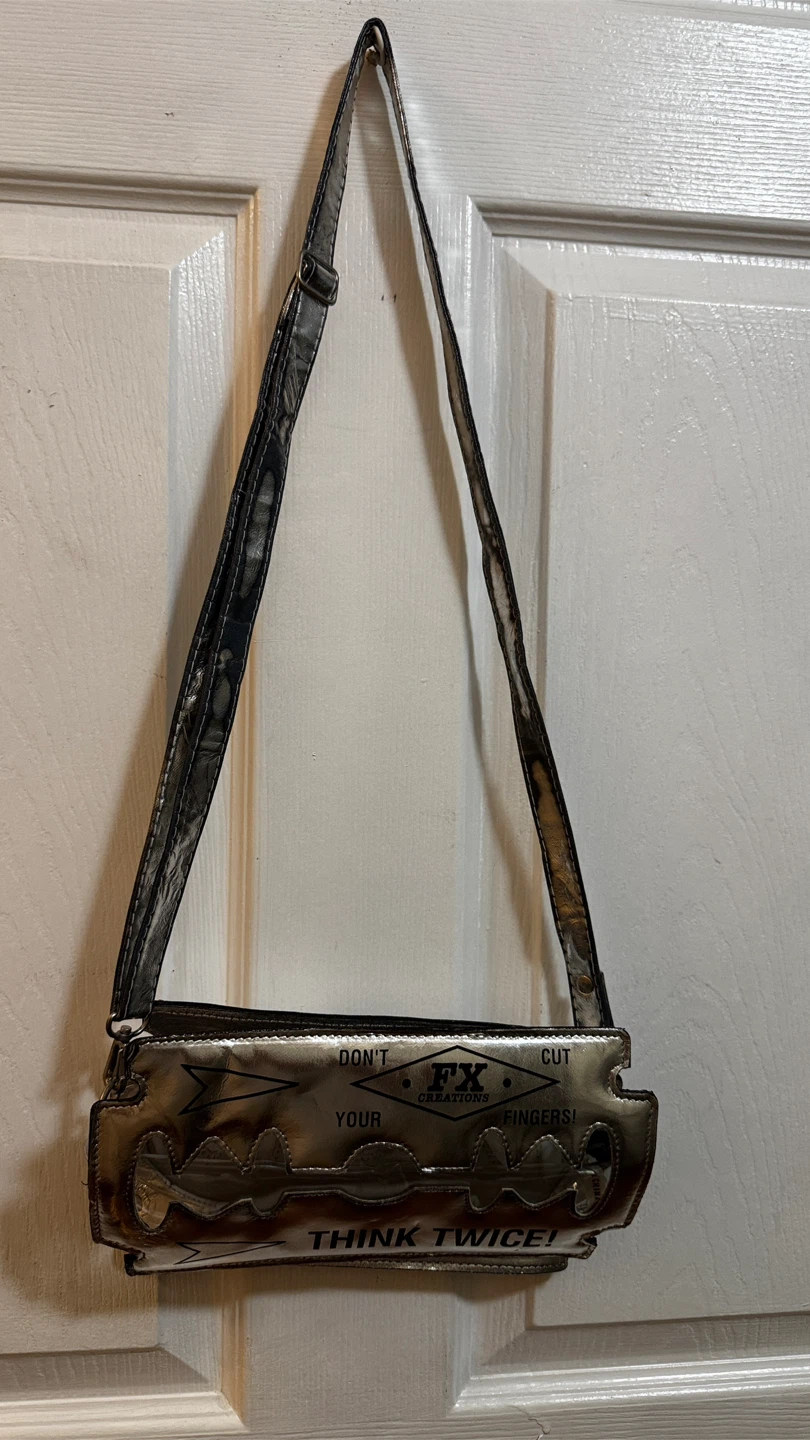 FX Creations Razor Blade Shaped Handbag - photo 5