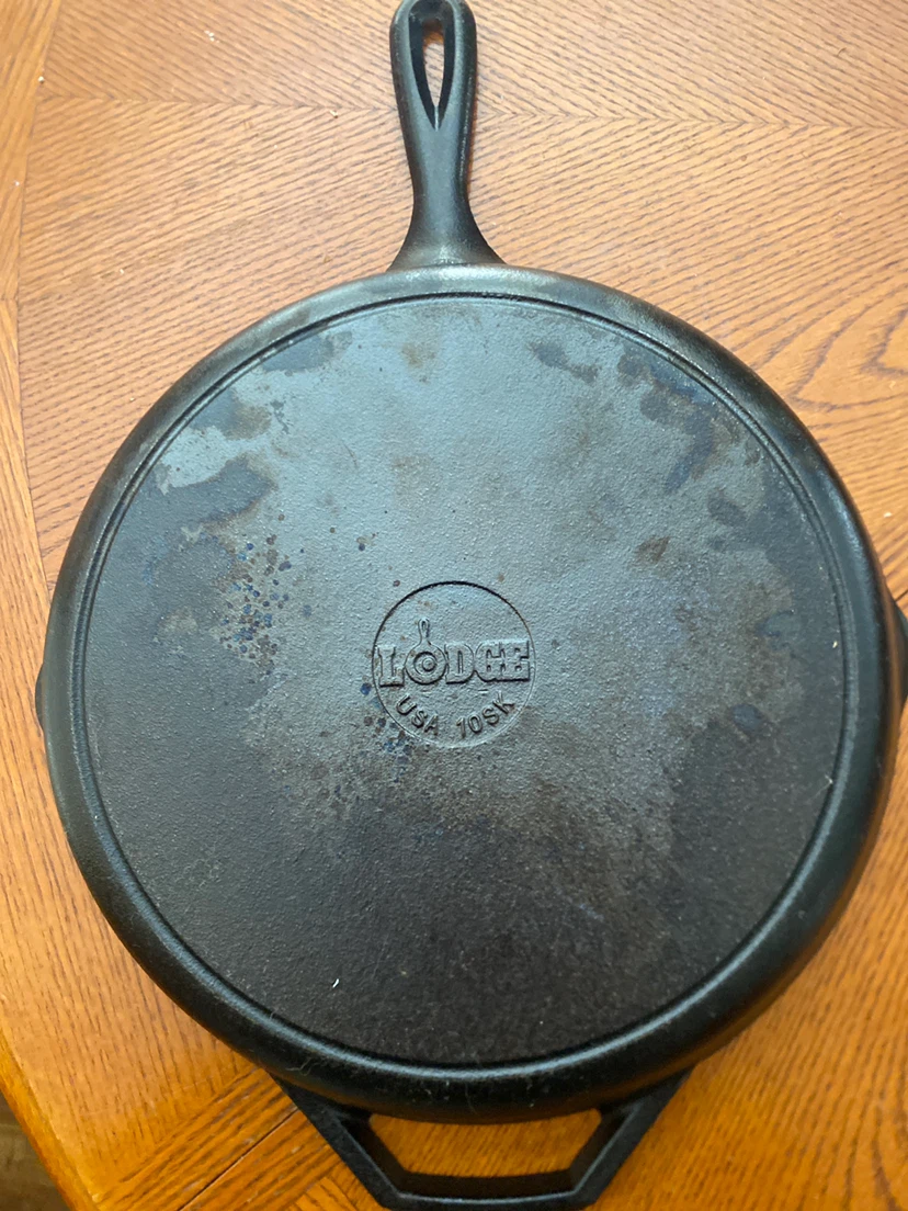 Lodge 10.5 inch Cast Iron Skillet - photo 3