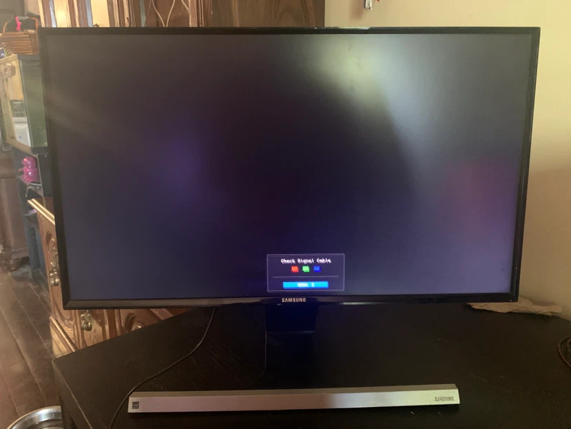 Samsung S24D300 monitor - photo 2