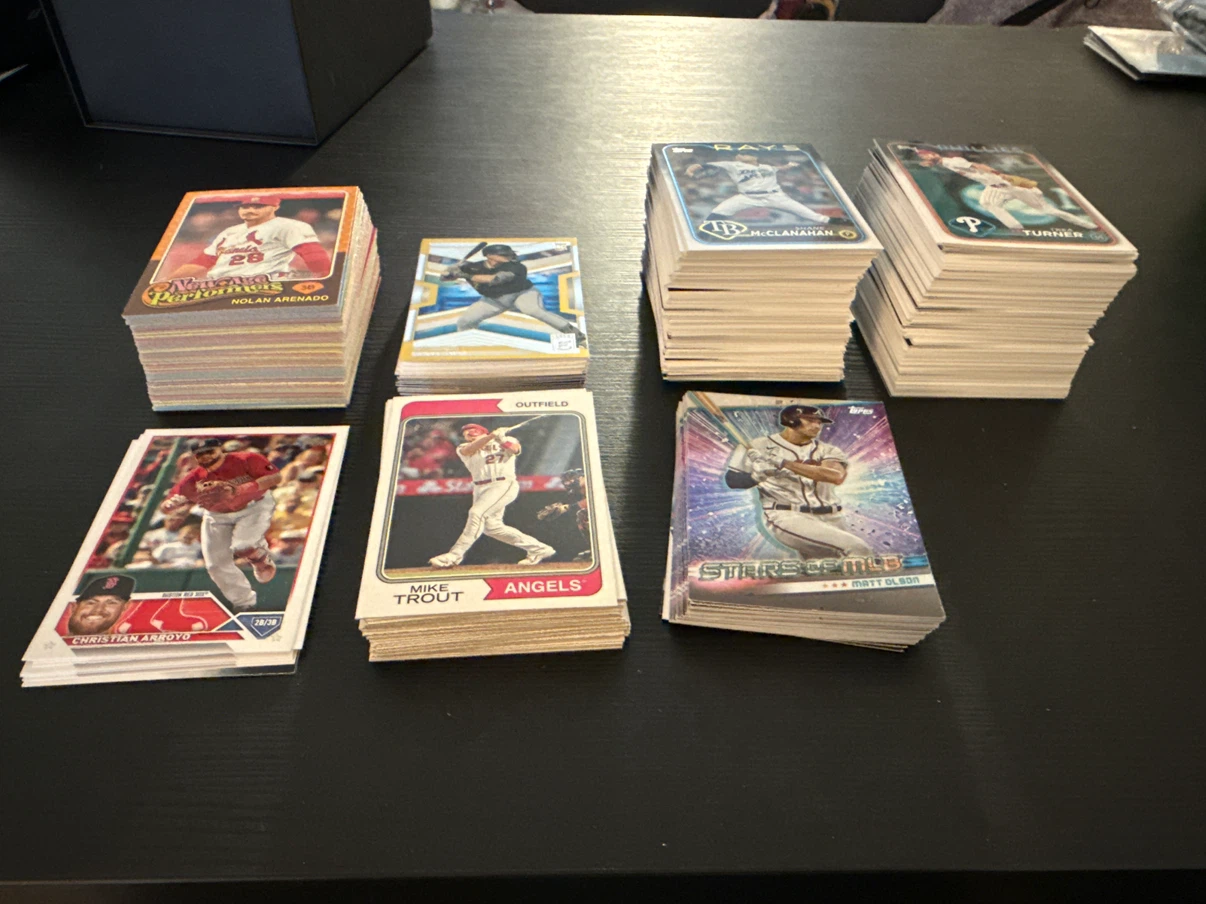 Assorted Baseball Cards Collection - photo 2