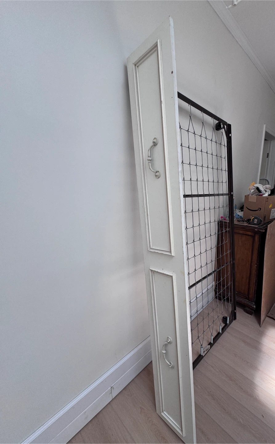 FREE— Twin trundle bed— FREE