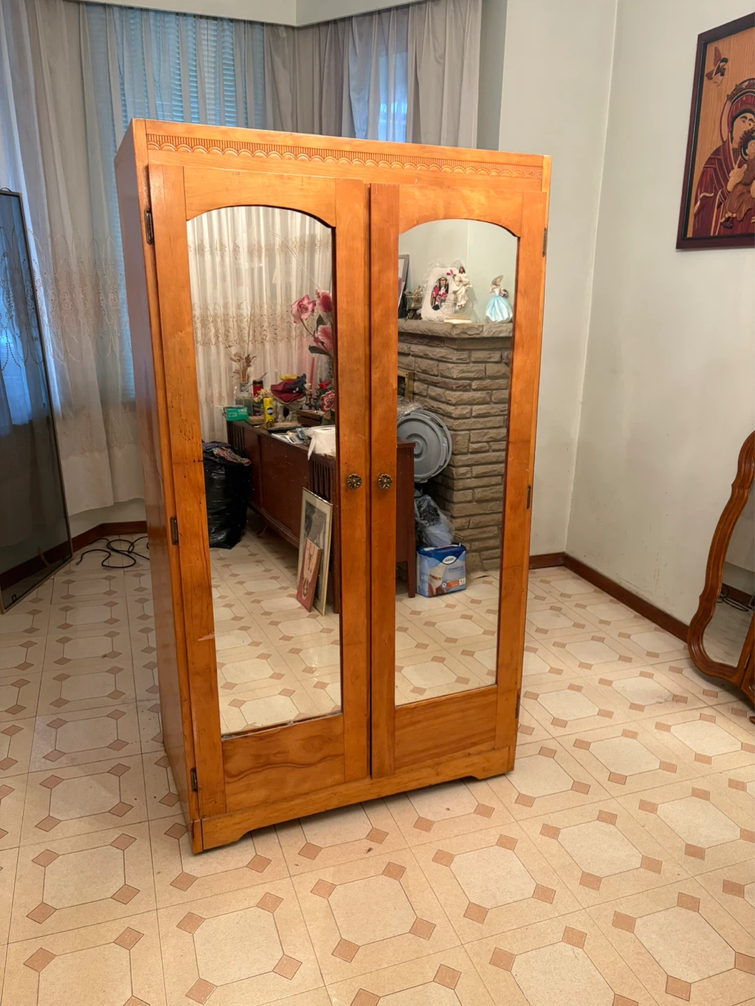 Vintage armoire