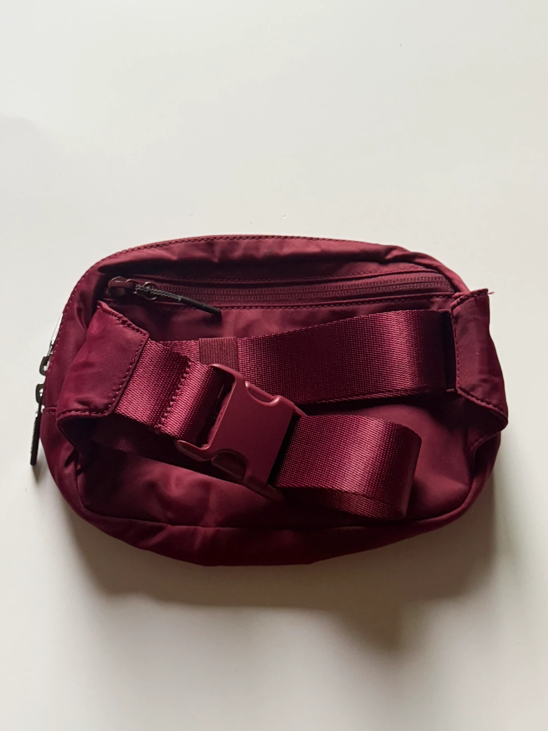 Burgundy Lululemon Everywhere Belt Bag - photo 2