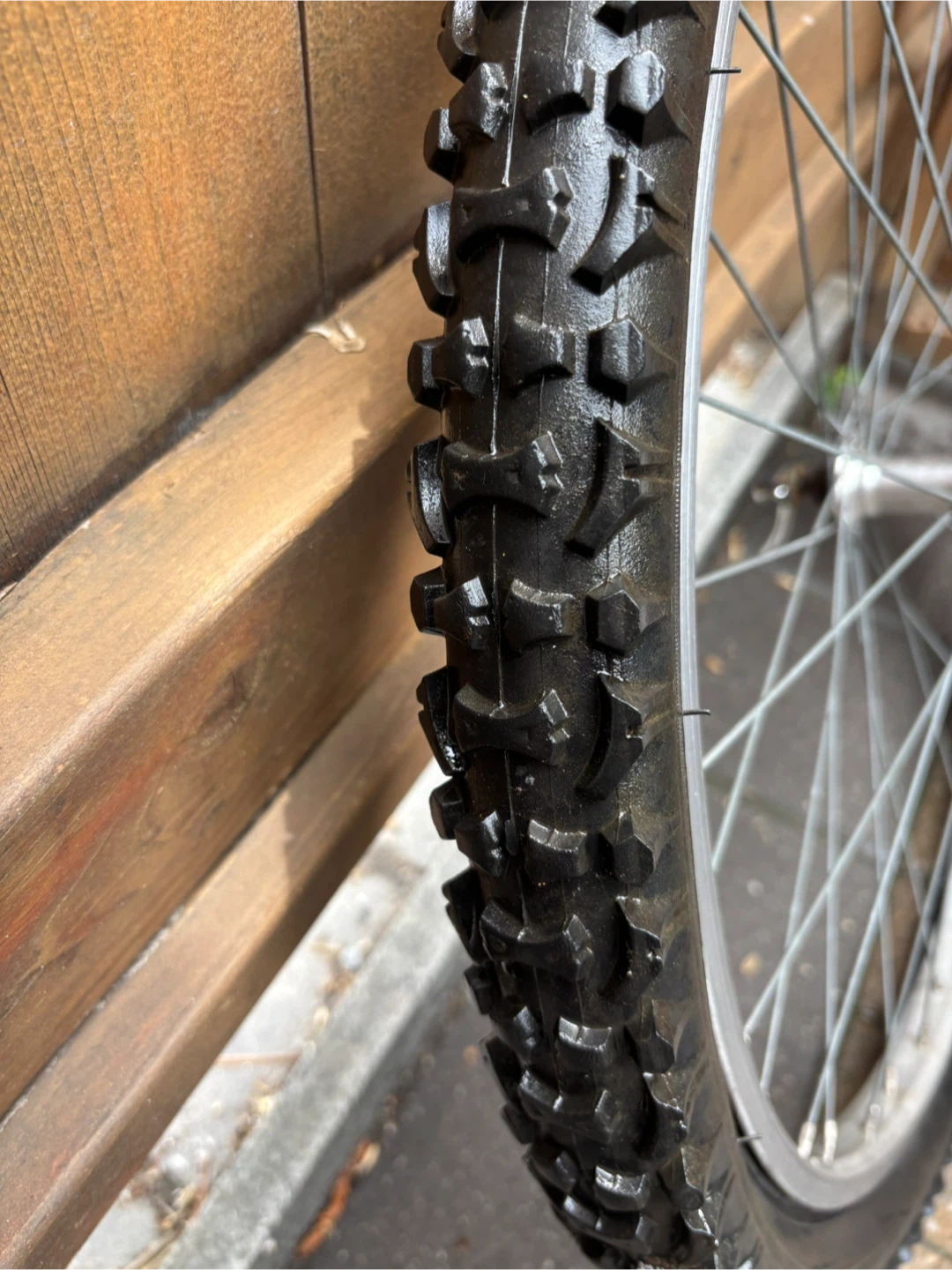 26 inch Mountain Bike Wheel with Cassette - photo 2