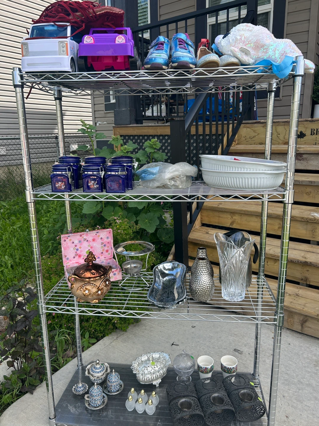 Yard Sale - photo 2