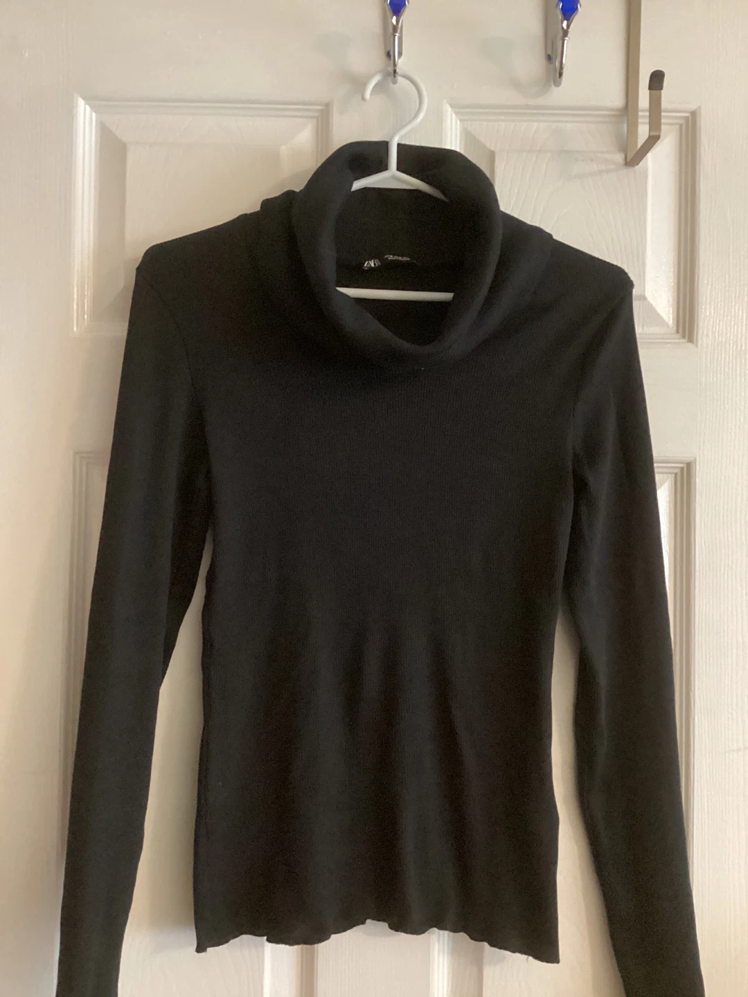 ZARA Black Ribbed Turtleneck Sweater