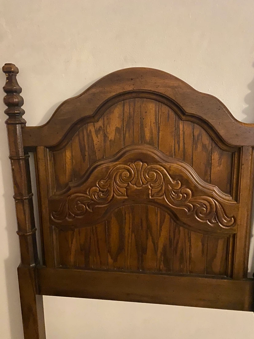 Vintage Wooden Headboard - photo 3