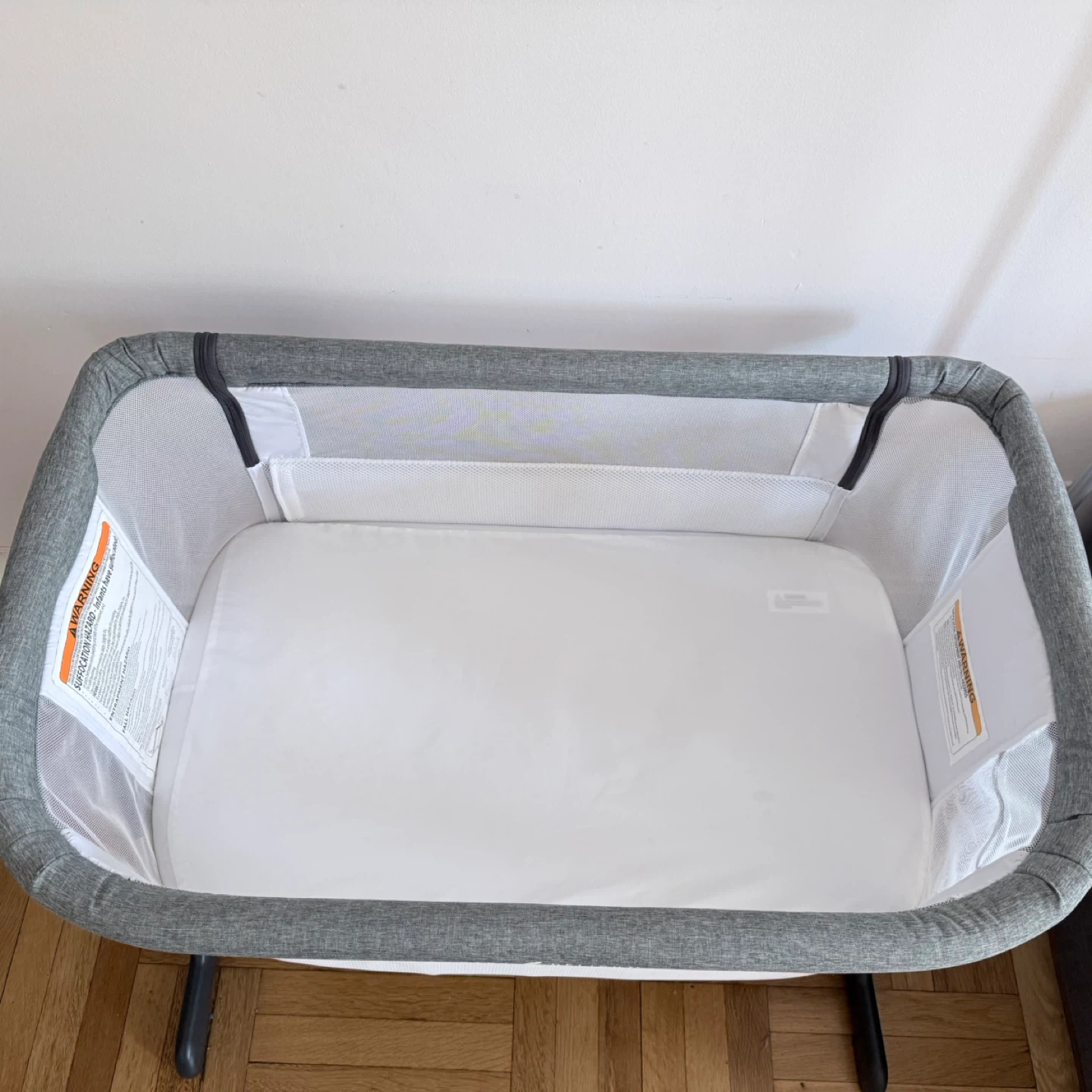 Baby Delight Gray Baby Bassinet - photo 3