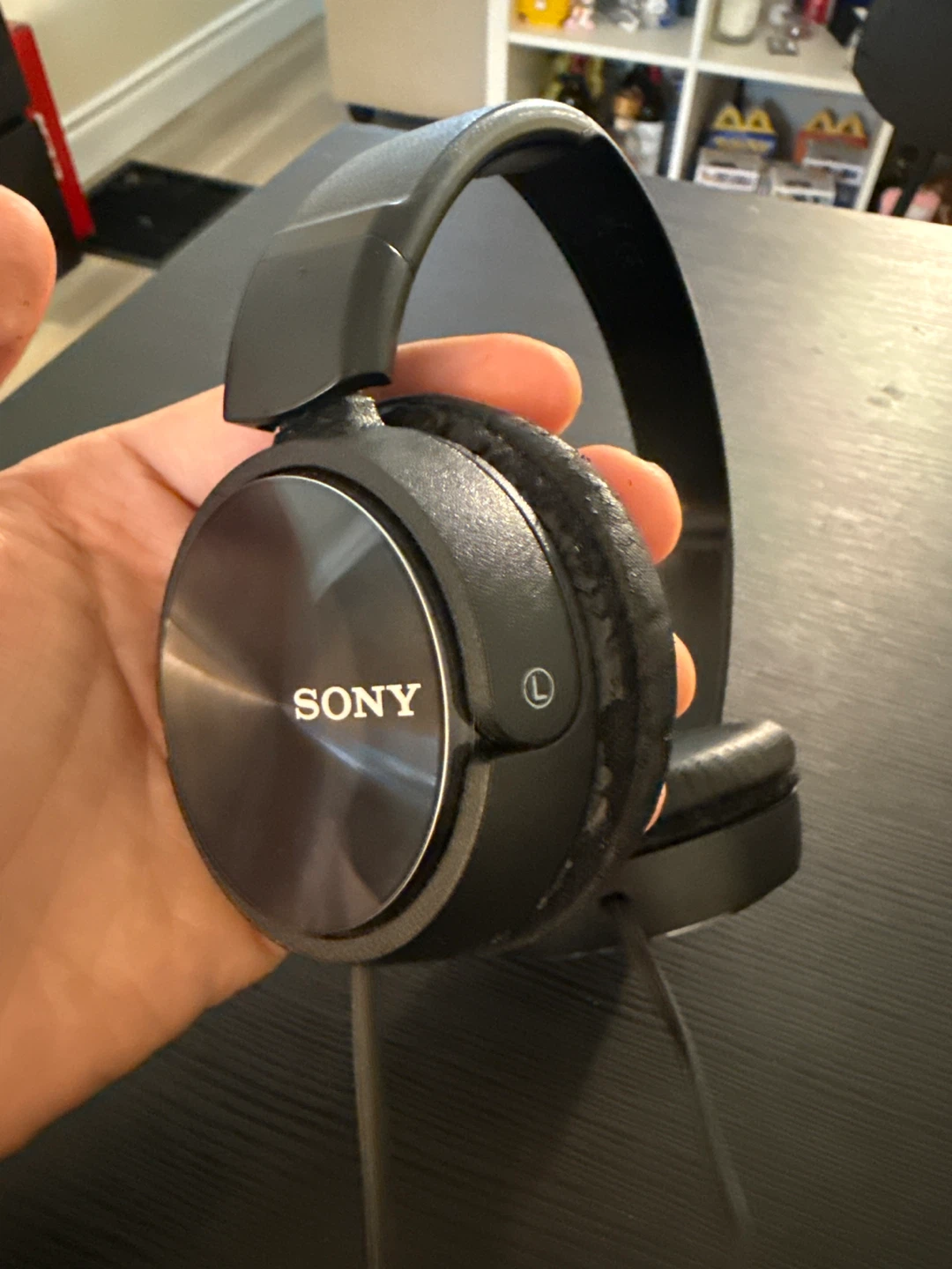 Sony Over-Ear Headphones - photo 3