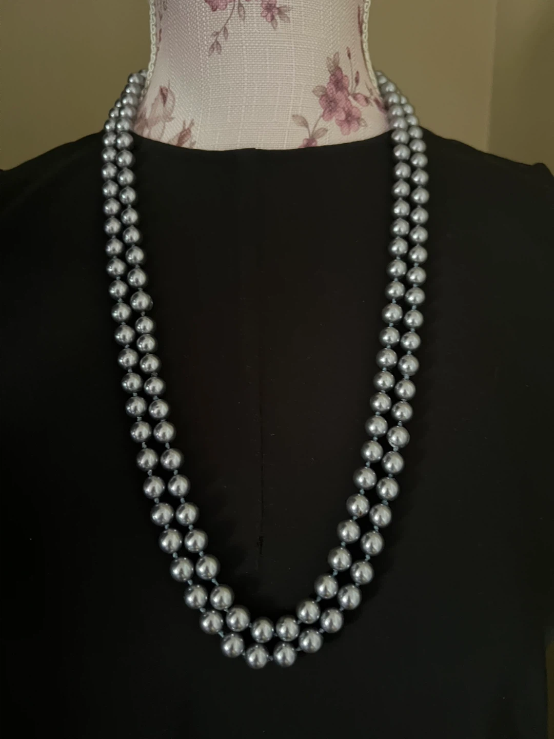 Vintage Faux Pearl Necklace – Continuous Opera Length - photo 3