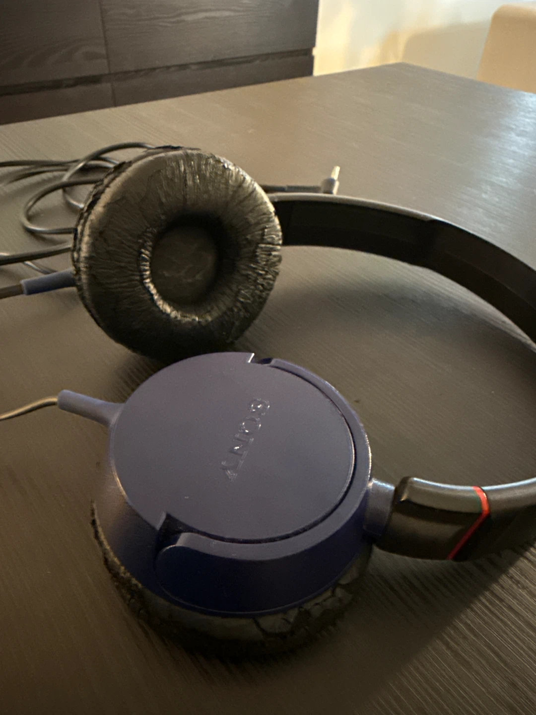 Sony Headphones - photo 2