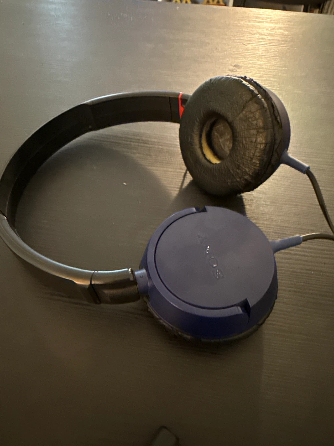 Sony Headphones - photo 3