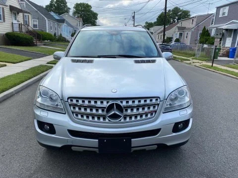 Mercedes-Benz ML 320 CDI 4MATIC - photo 2