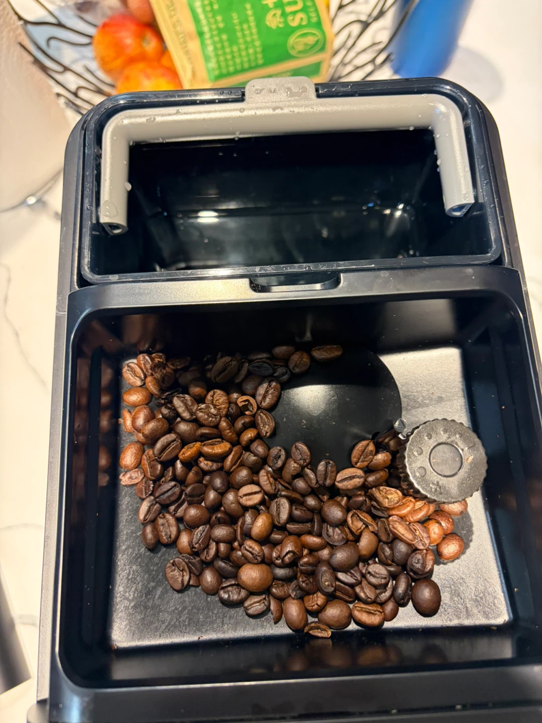 SMEG BCC12 Fully Automatic Espresso Machine — Like New - photo 4