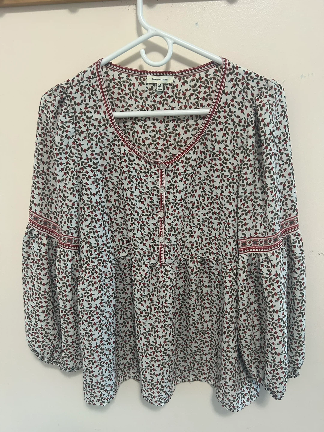 Max Studio Women's Floral Blouse Size M - photo 2