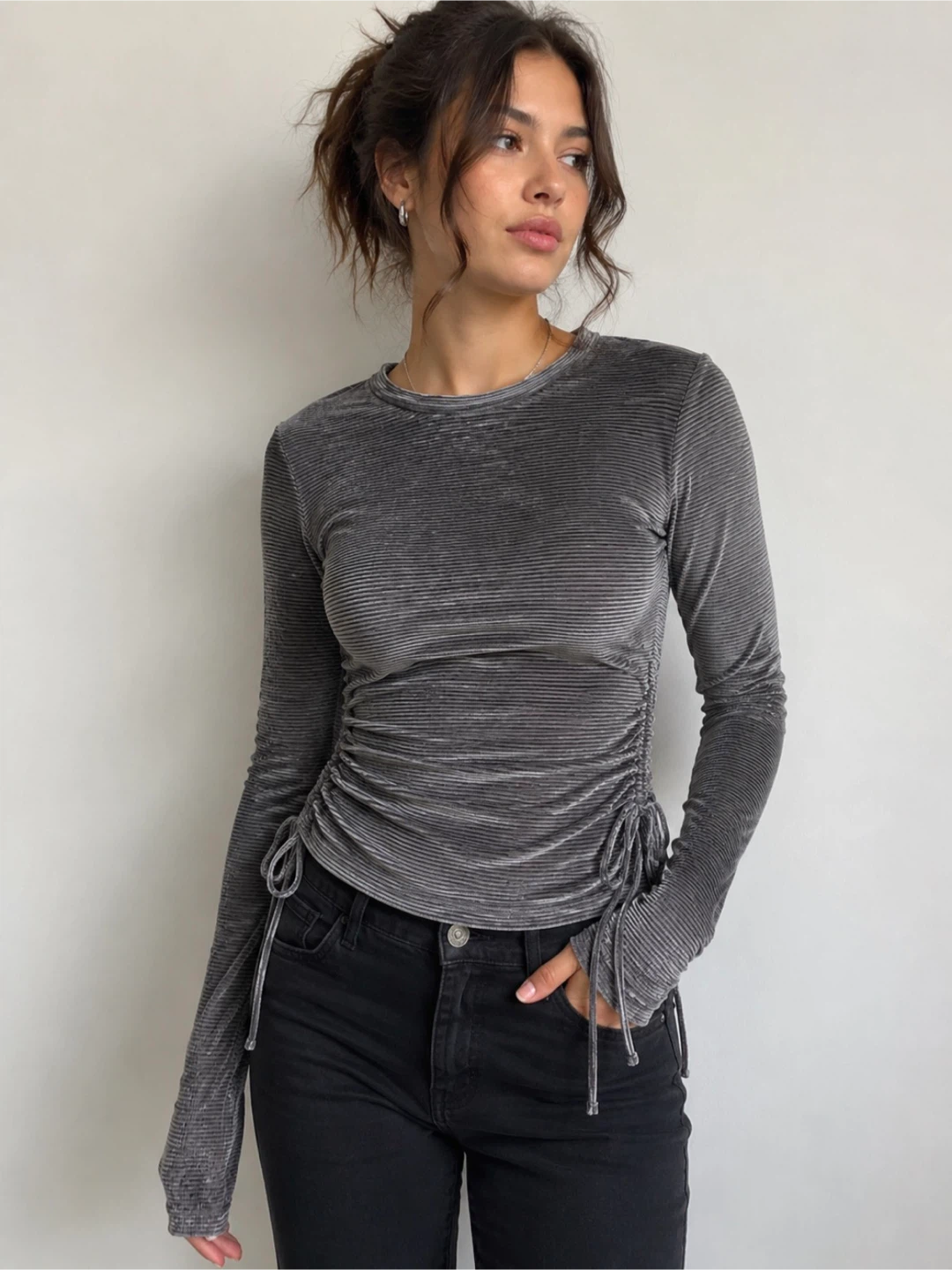 🆕Grey Ribbed Ruched Long Sleeve Top