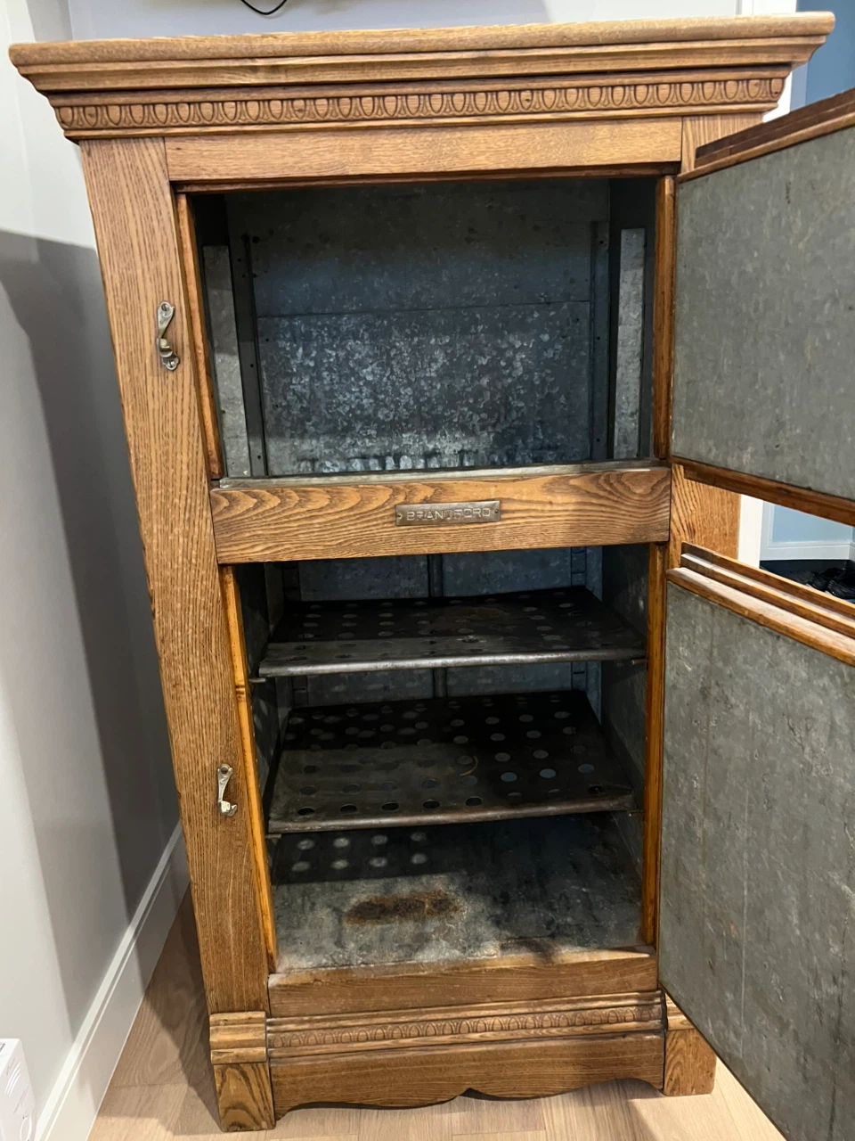 Antique Ice Box Refrigerator - photo 2