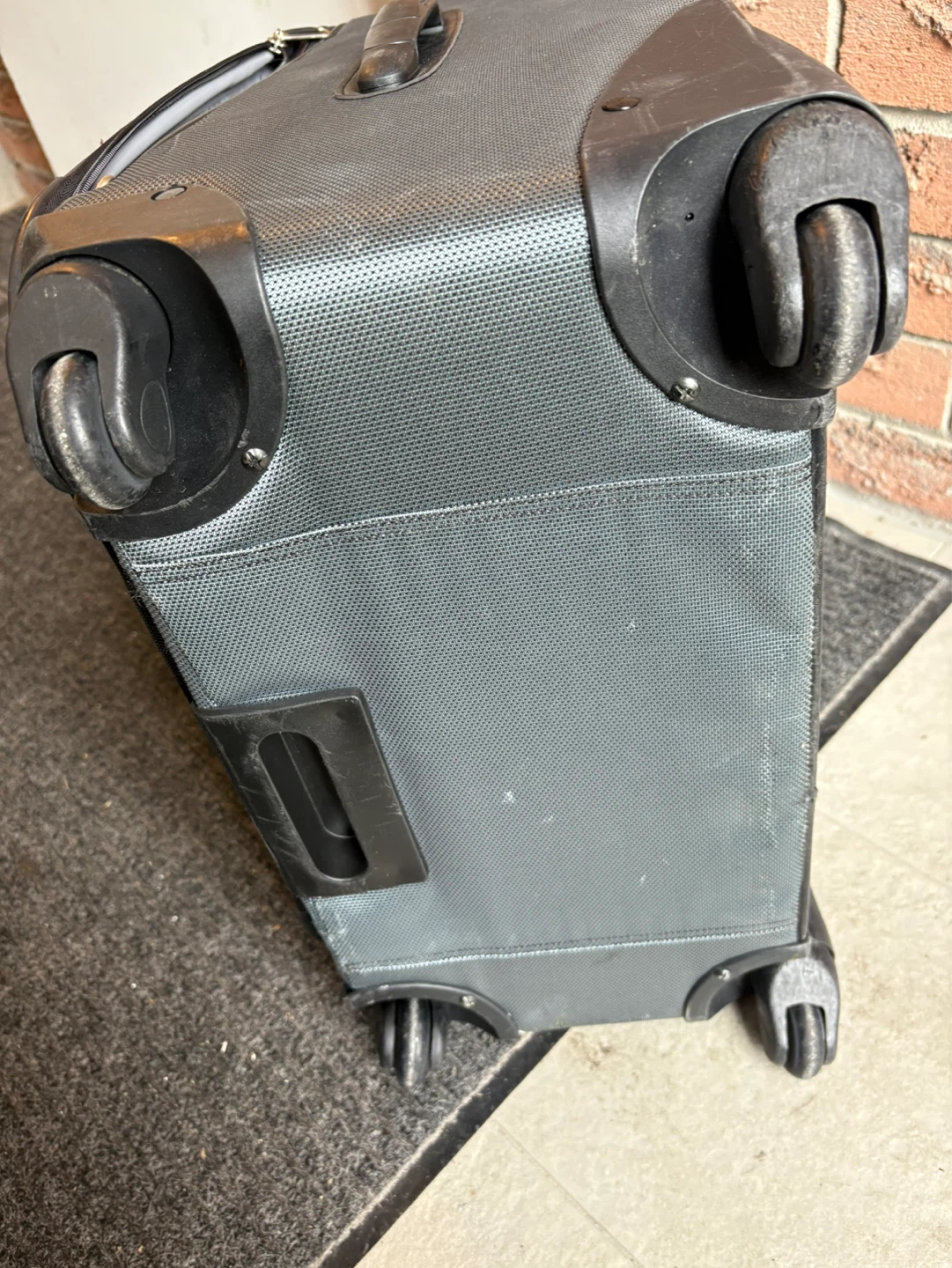 Samsonite Spinner Suitcase 24 inch - photo 2