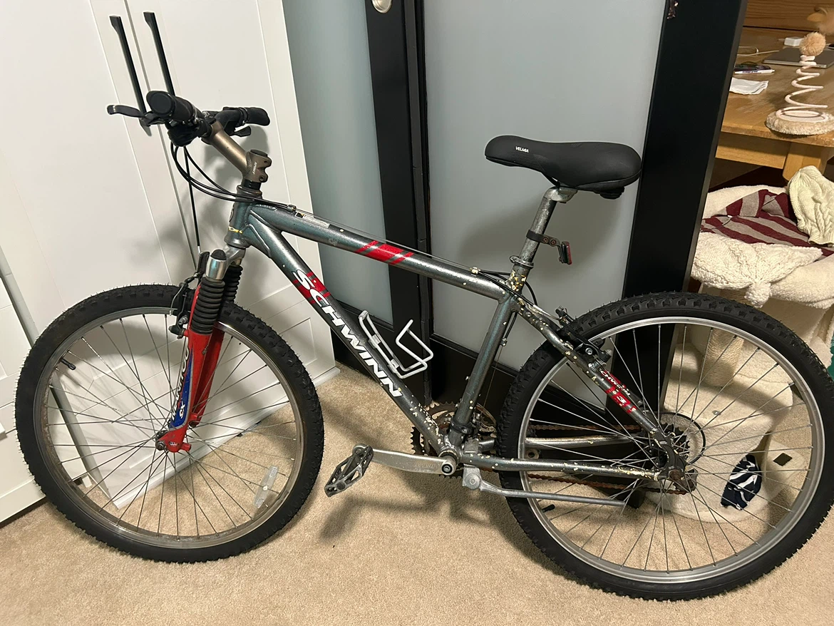 Schwinn Mountain Bike - photo 2