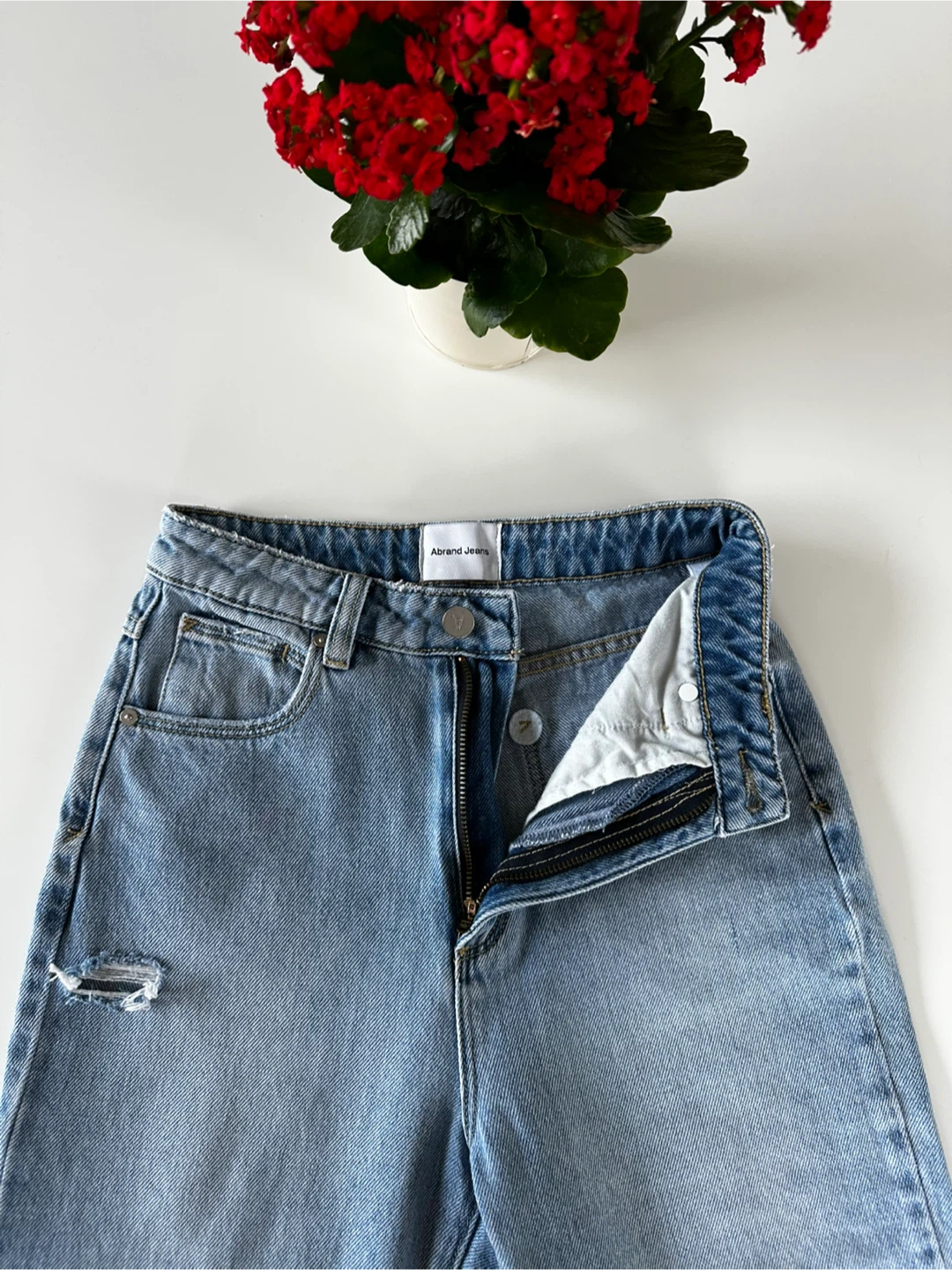 Abrand Jeans - Size 25 - photo 4