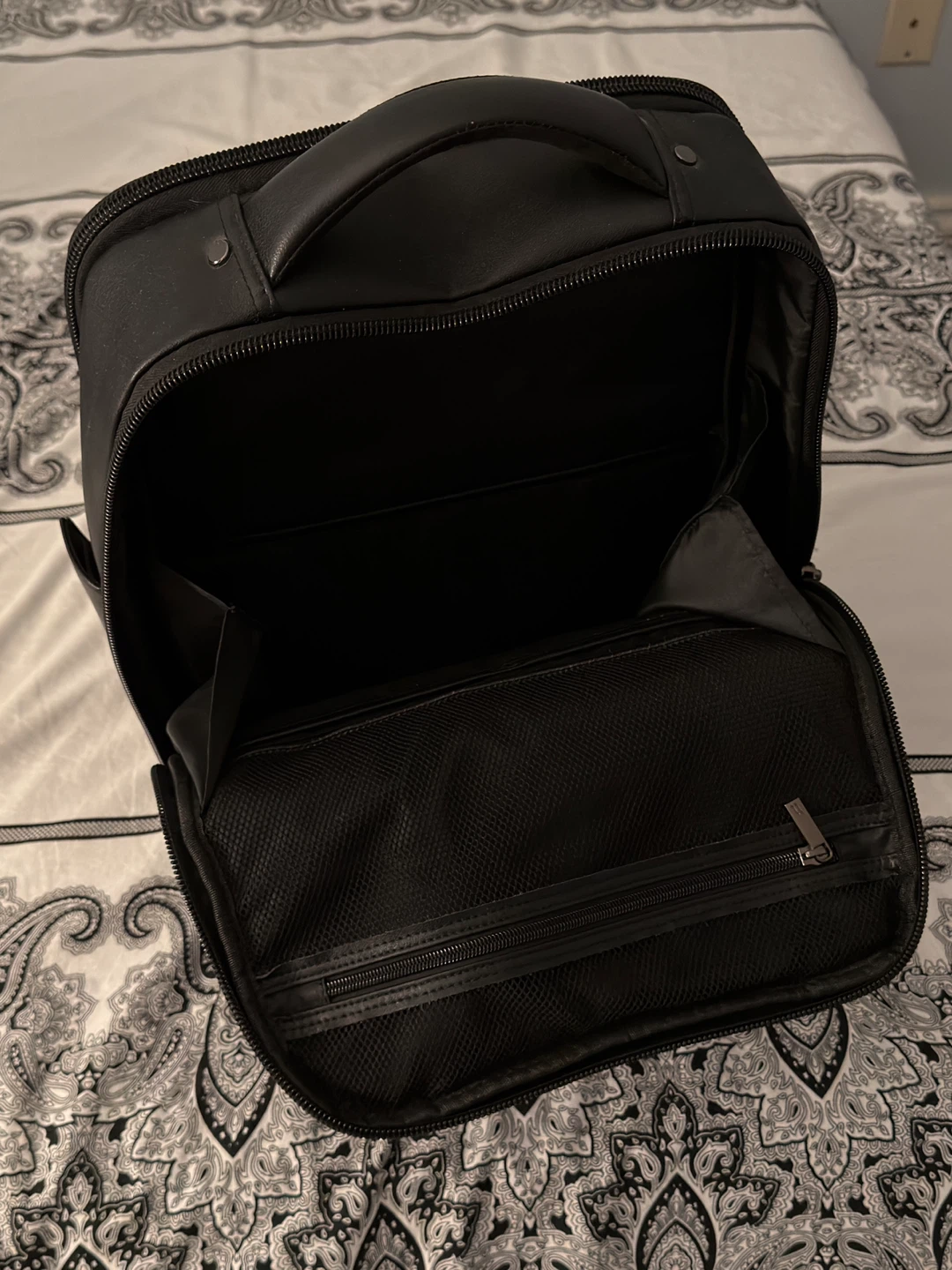 Black Leather Backpack - photo 5