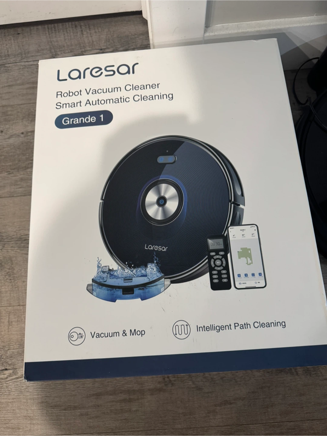 Laresar Robot Vacuum Cleaner Grande 1