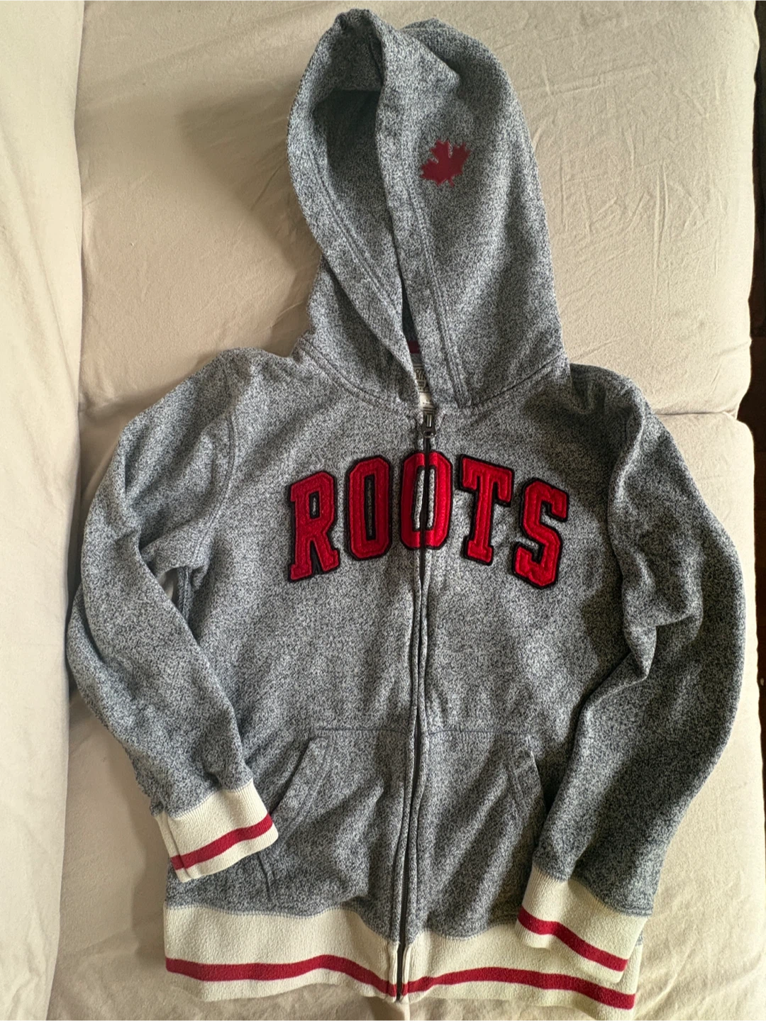 Roots Cabin Kids Large Zip Up Hoodie