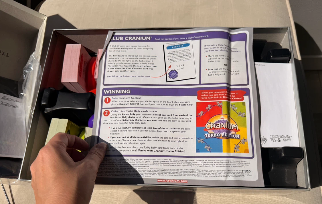 Cranium Turbo Edition Board Game – super fun! - photo 3
