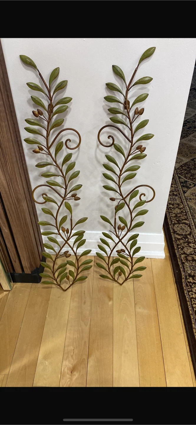 Set of 2 Metal Olive Branch Wall Sconces