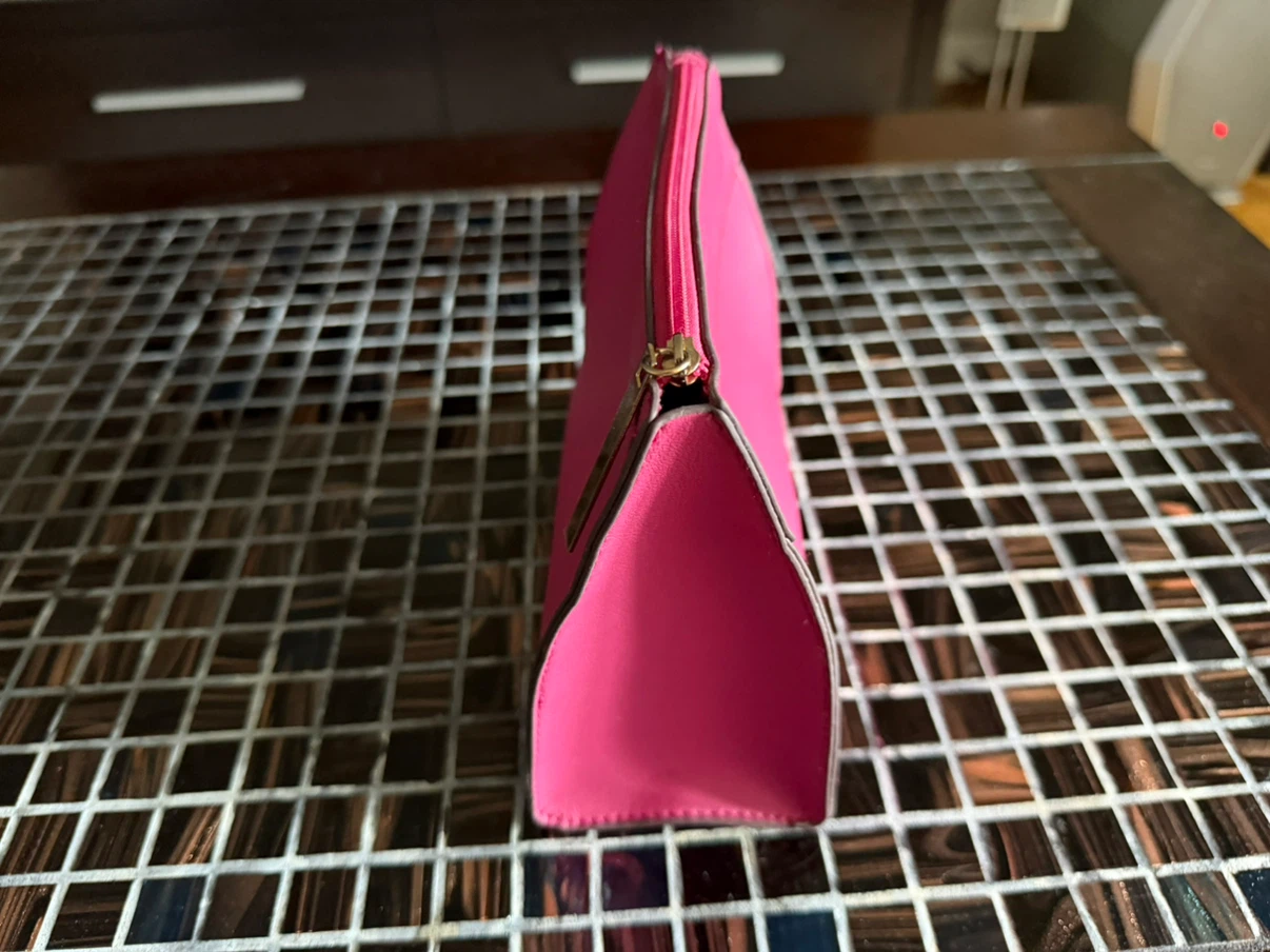 Elizabeth Arden Pink Cosmetic Bag - photo 4
