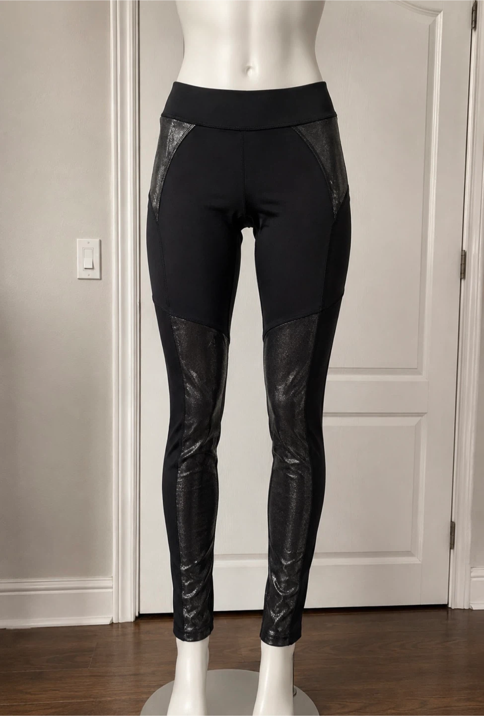 Parasuco Black Snake Print Panel Leggings Size S/P