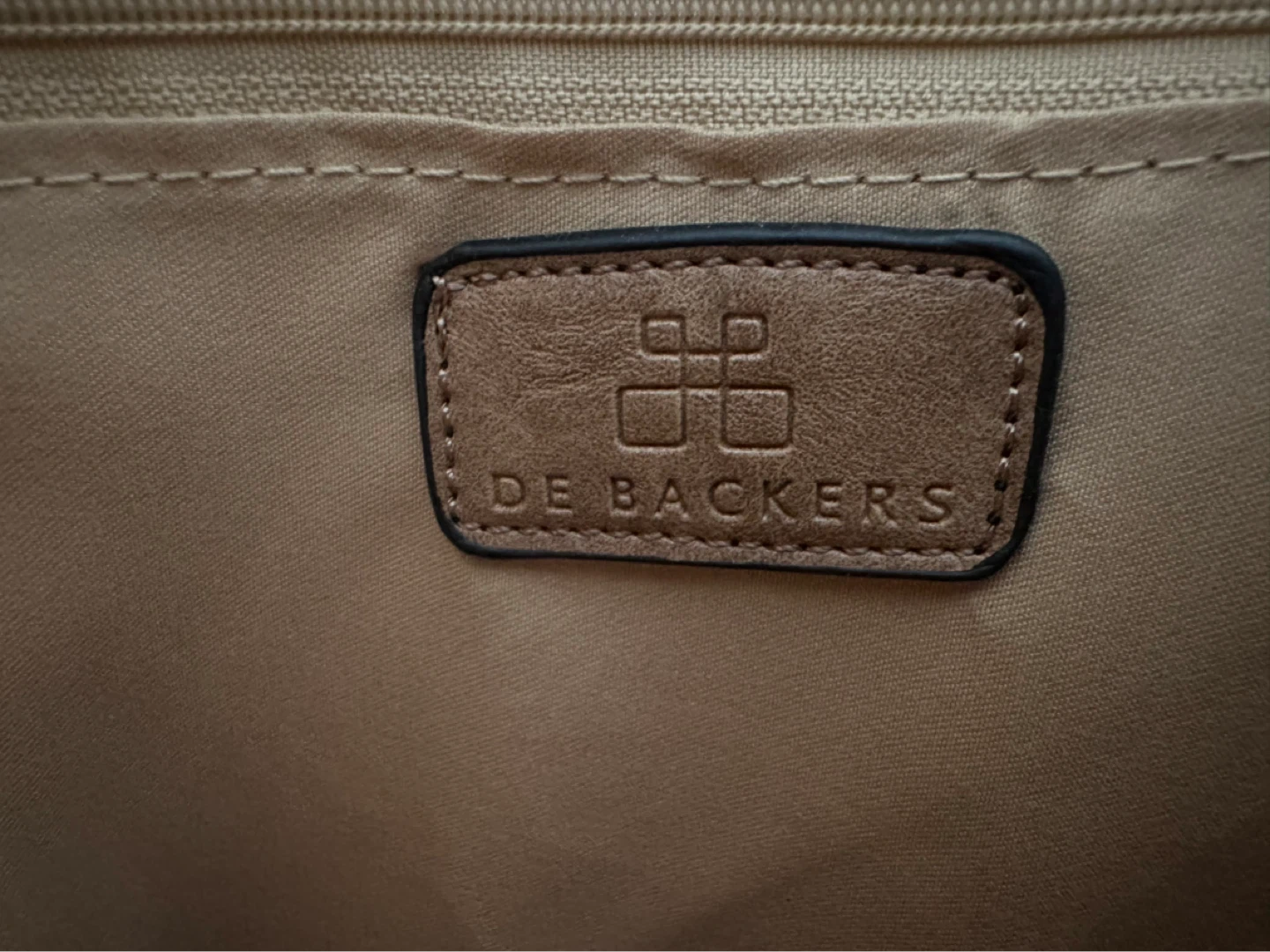 DE BACKERS Brown Faux Leather Backpack - photo 3