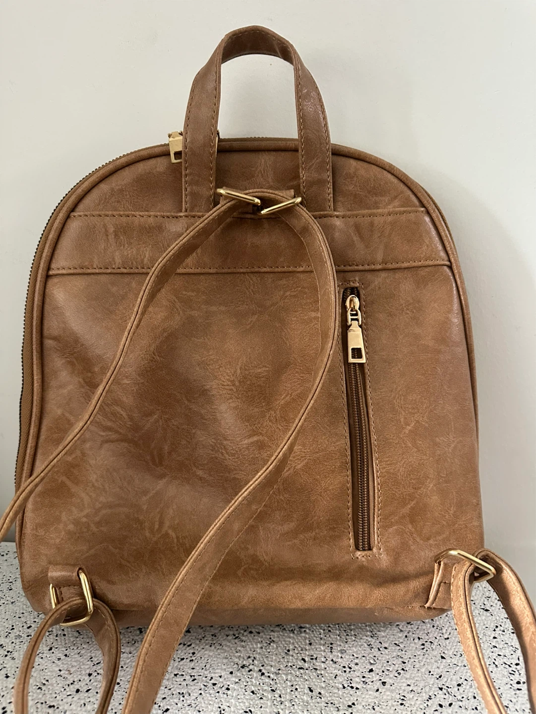 DE BACKERS Brown Faux Leather Backpack - photo 2