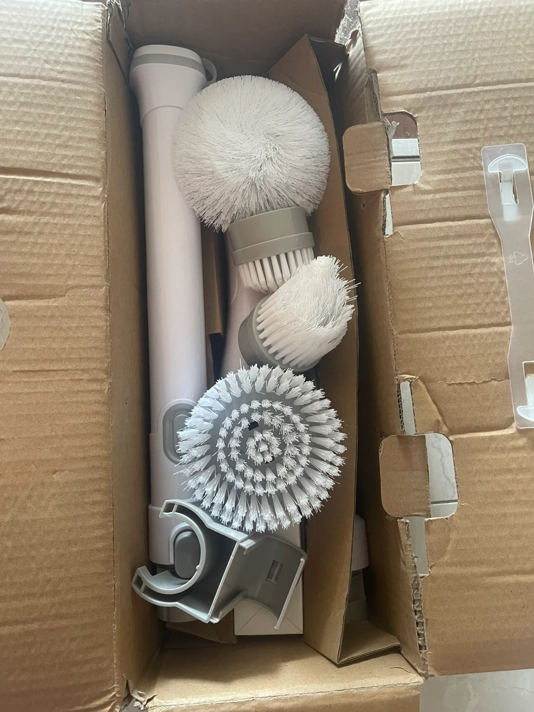 Electric Cleaning Brush Set for bathrooms and kitchen - photo 3