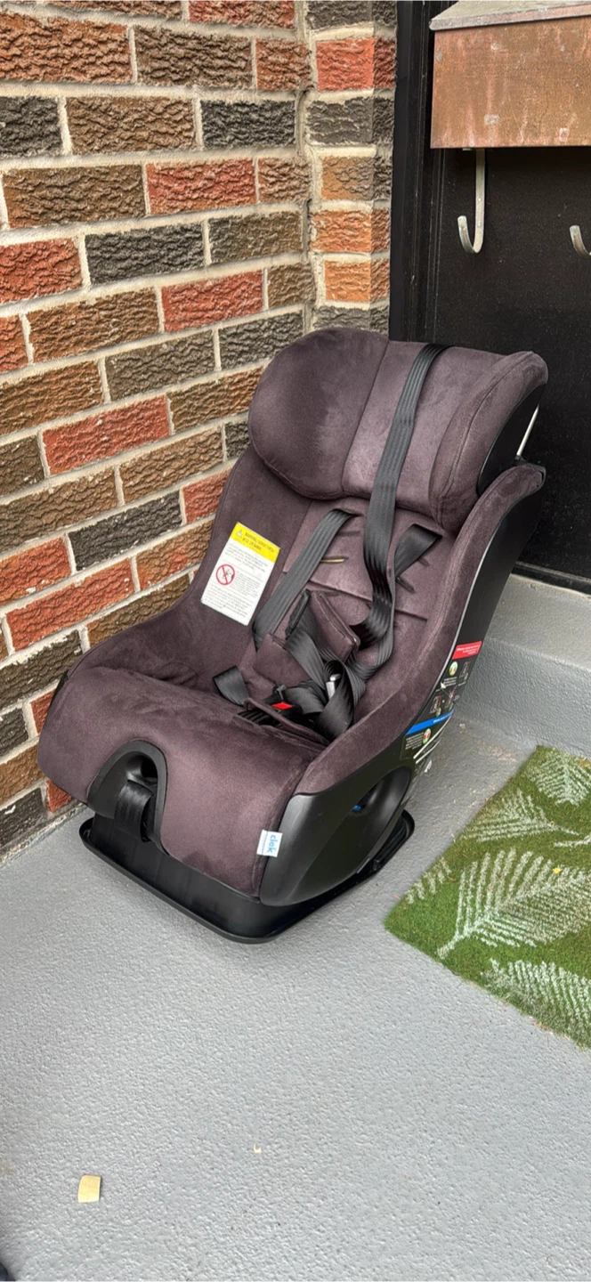 Safety 1st "Filo" Convertible Car Seat